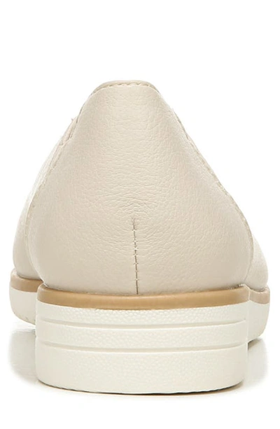 Soul Naturalizer Idea Womens Padded Insole Slip On Ballet Flats In Porcelain
