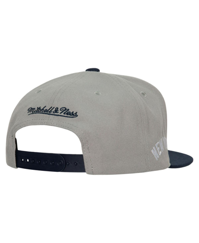 Mitchell & Ness Men's  Gray New York Yankees Cooperstown Collection Away Snapback Hat In Gray