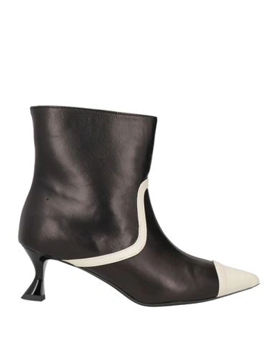Doop Woman Ankle Boots Black Size 9 Soft Leather In Black