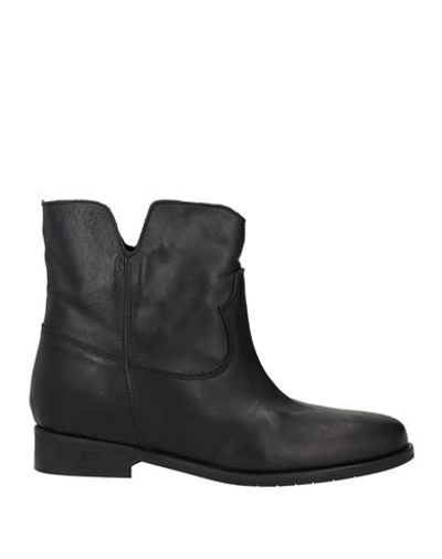 Shop Joy Wendel Woman Ankle Boots Black Size 7 Calfskin