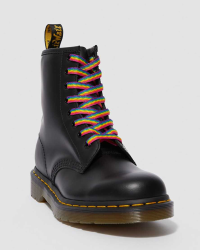 Shop Dr. Martens' 55 Inch Flat Shoe Laces (8-10 Eye) In Printed