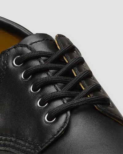 Shop Dr. Martens' 36 Inch Round Shoe Laces (4-5 Eye) In Black
