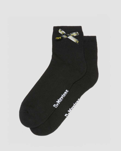 Shop Dr. Martens' Ankle Bow Organic Cotton Blend Socks In Black