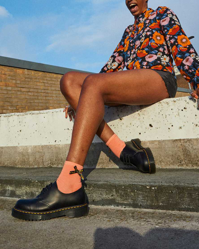 Shop Dr. Martens' Ankle Bow Organic Cotton Blend Socks In Pink,orange