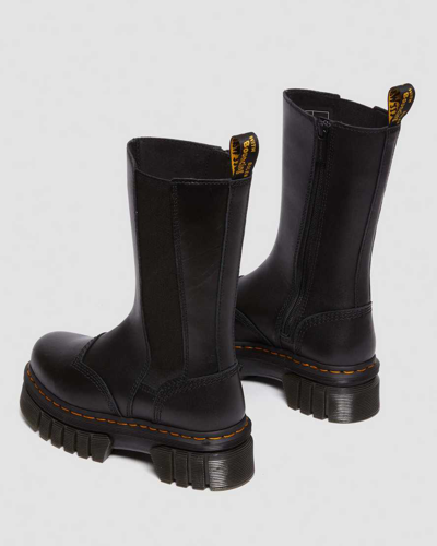 Dr. Martens' Dr. Martens Audrick Leather Platform Chelsea Boots In Schwarz