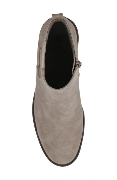 White Mountain Footwear Caching Chelsea Boot In Taupe/ Smooth