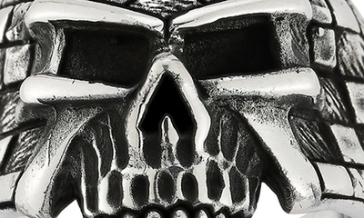Yield Of Men Sterling Silver Oxidized Skull Ring In Silver