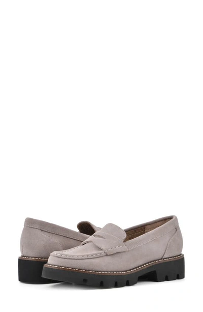 White Mountain Footwear Gunner Lug Sole Platform Loafer In Light Taupe/ Suede