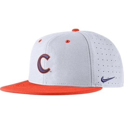 Shop Nike White Clemson Tigers Aero True Baseball Performance Fitted Hat