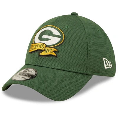 Shop New Era Green Green Bay Packers 2022 Sideline 39thirty Coaches Flex Hat
