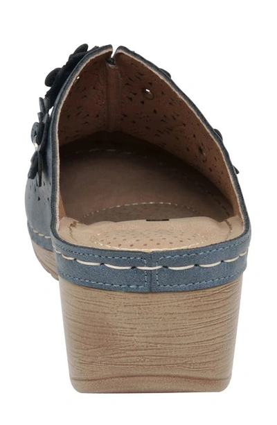 Good Choice New York Krista Flower Cutout Wedge Mule In Navy