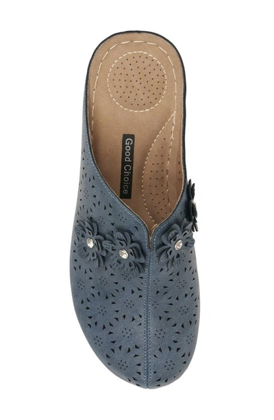 Good Choice New York Krista Flower Cutout Wedge Mule In Navy