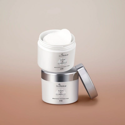 Shop Skinmedica Even & Correct Brightening Treatment Pads In Default Title