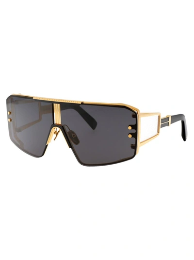 Shop Balmain Sunglasses In 146a 146a Gld - Blk