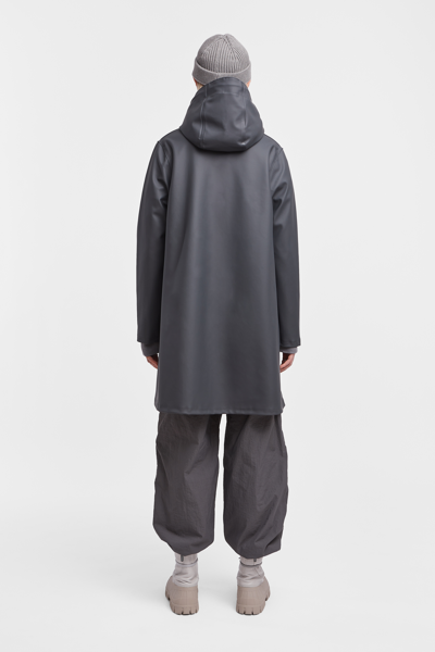 Stutterheim Mosebacke Raincoat In Charcoal