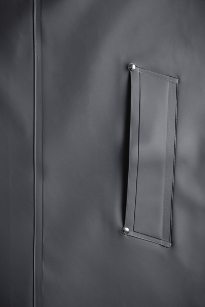 Stutterheim Mosebacke Raincoat In Charcoal