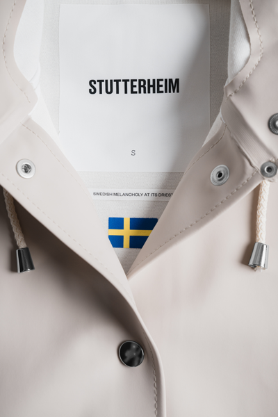 Stutterheim Mosebacke Raincoat In Light Sand