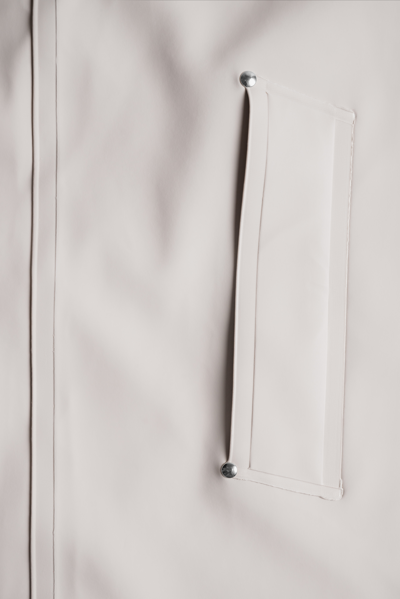 Stutterheim Mosebacke Raincoat In Light Sand