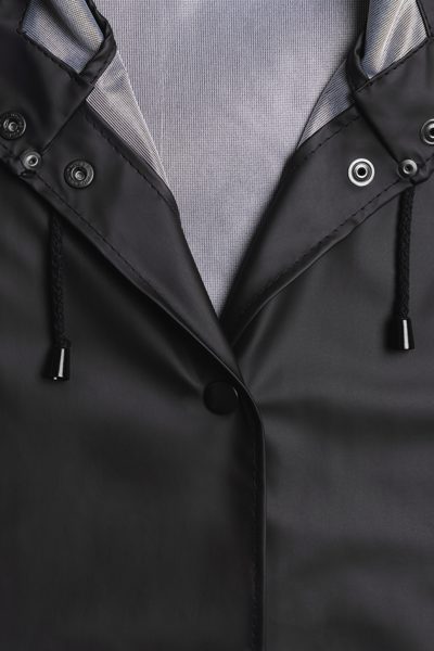 Stutterheim Mosebacke Lightweight Raincoat In Black