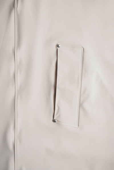 Stutterheim Mosebacke Lightweight Raincoat In Light Sand