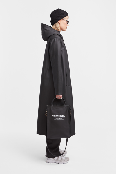 Stutterheim Mosebacke Long Raincoat In Black