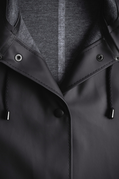 Stutterheim Mosebacke Long Raincoat In Black