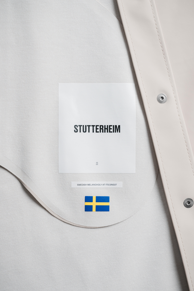 Stutterheim Mosebacke Long Raincoat In Light Sand