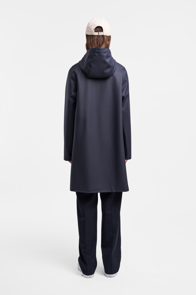 Stutterheim Mosebacke Raincoat In Navy