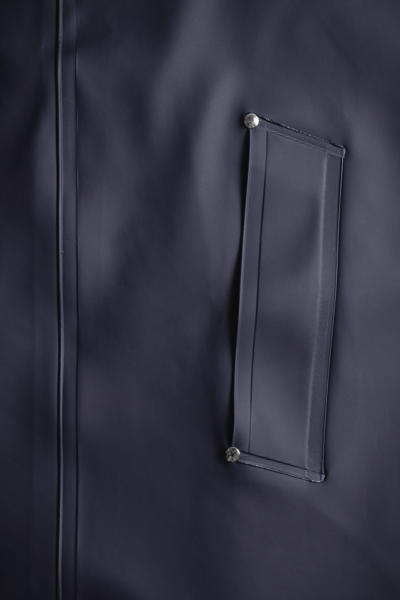 Stutterheim Mosebacke Raincoat In Navy