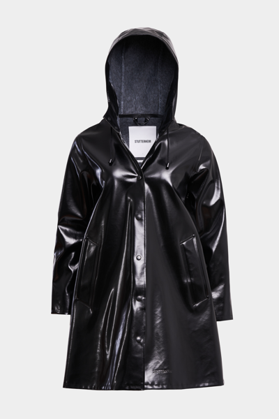 Shop Stutterheim Mosebacke Opal Raincoat In Black