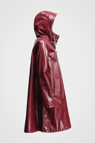 Stutterheim Mosebacke Opal Raincoat In Burgundy