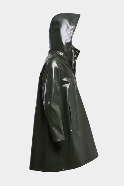 Shop Stutterheim Mosebacke Opal Raincoat In Green