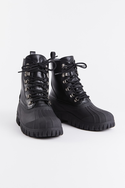 Stutterheim Patrol Boot Leather In Black