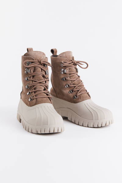 Stutterheim Patrol Boot Suede In Leaf