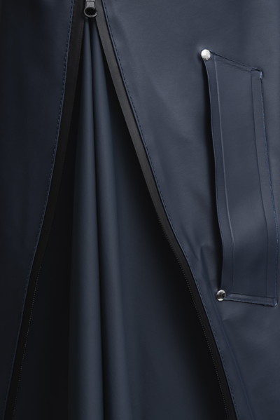 Stutterheim Stockholm Bike Raincoat In Navy