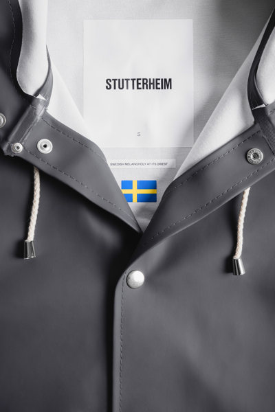 Stutterheim Stockholm Raincoat In Charcoal