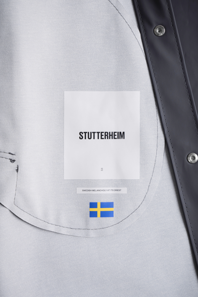 Stutterheim Stockholm Long Raincoat In Charcoal
