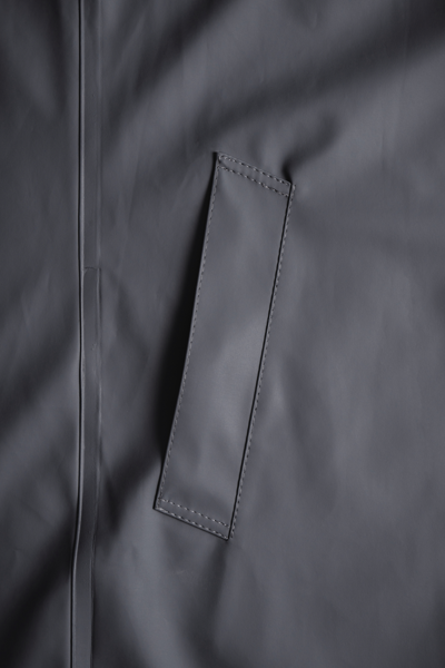 Stutterheim Stockholm Long Raincoat In Charcoal