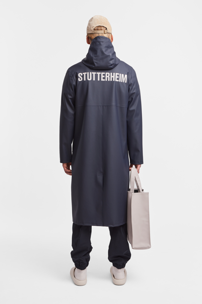 Stutterheim Stockholm Long Print Raincoat In Navy