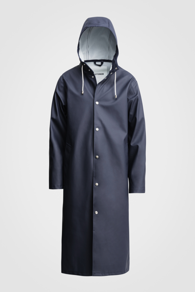 Stutterheim Stockholm Long Print Raincoat In Navy