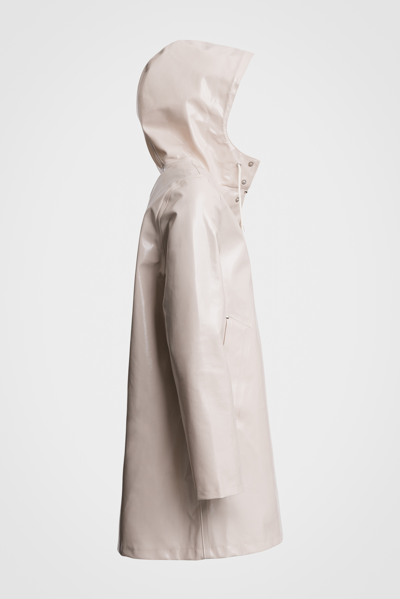 Stutterheim Stockholm Raincoat Coconut In Light Sand