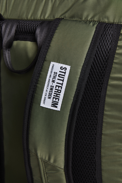 Stutterheim Utility Day 9l Backpack In Green