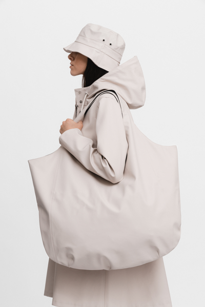 Stutterheim Svea Pocket In Light Sand