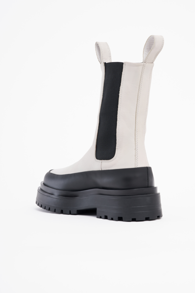 Stutterheim High Walker Leather Boots In Ivory