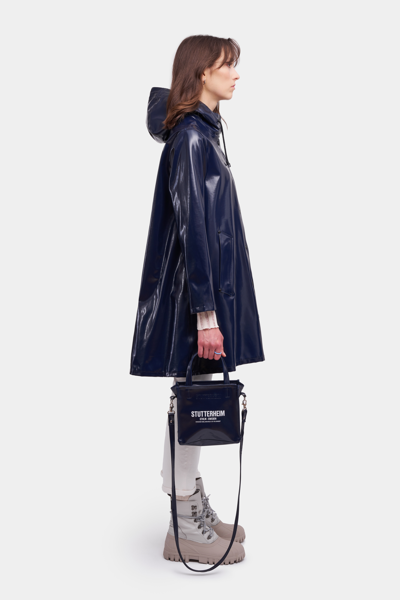 Stutterheim Mosebacke Opal Raincoat In Navy