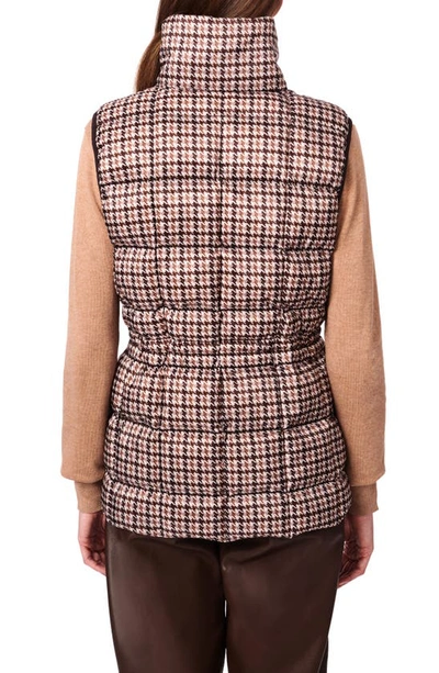 Bernardo Water Resistant Houndstooth Quilted Puffer Vest In Multi Brown