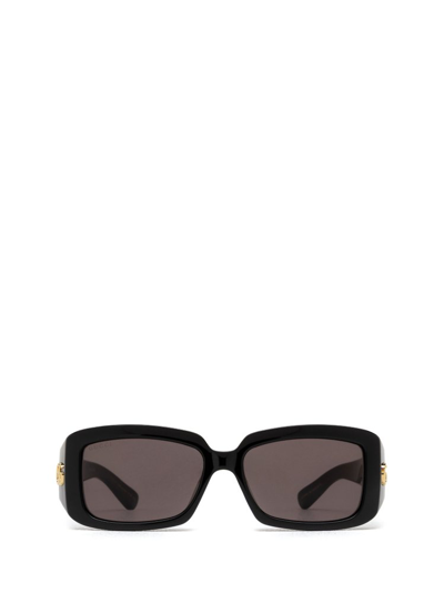 Shop Gucci Eyewear Rectangular Frame Sunglasses In Black