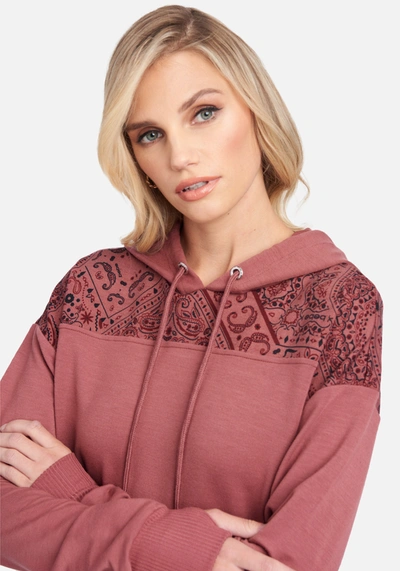 Bebe Bandana Pullover In Antique Rose