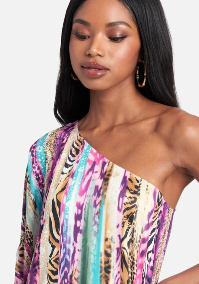 Bebe One Shoulder Printed Flowy Dress In First Impression
