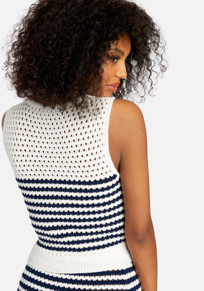 Bebe Snap Shoulder Sweater Top In White Alyssum,navy